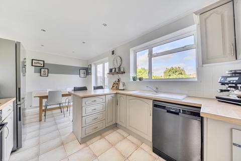 3 bedroom semi-detached house for sale, Grove End Road, Farnham, GU9