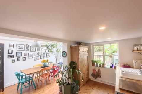 4 bedroom terraced house for sale, Portland Street, Exeter