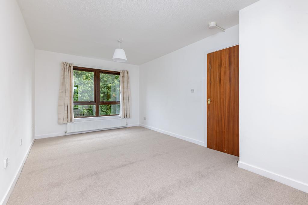 Apartment in Edinburgh - View 2