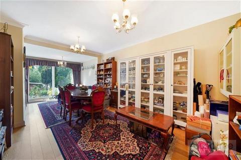 5 bedroom house for sale, Renters Avenue, Hendon, NW4
