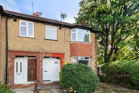 2 bedroom maisonette for sale, Whitton Avenue West, Northolt