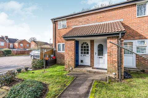 1 bedroom flat to rent, Yarmouth Gardens, Southampton, SO15