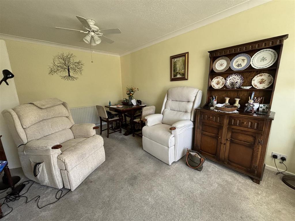 House in Leicester - View 5