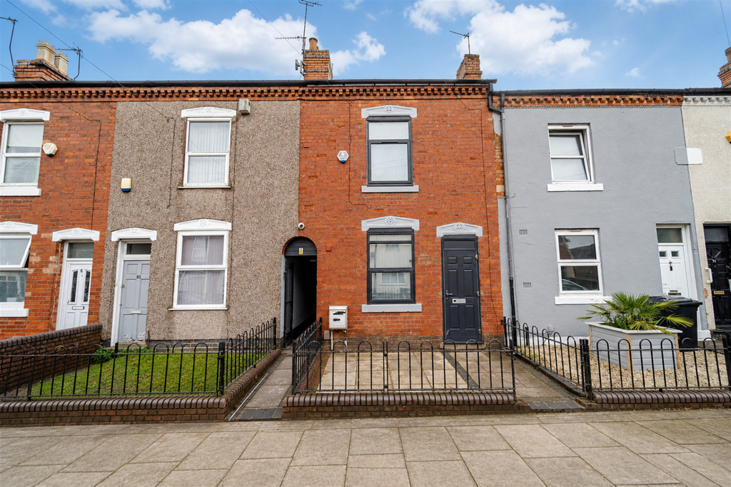 House in Birmingham, West Midlands - View 2
