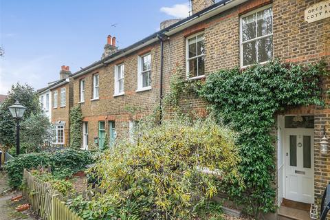 2 bedroom cottage for sale, Orchard Walk, Kingston Upon Thames KT2