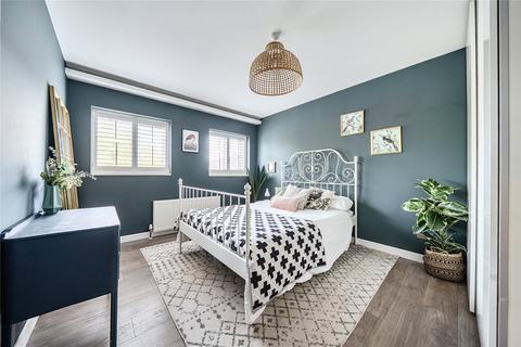 4 bedroom semi-detached house for sale, Orchard Way, Beckenham