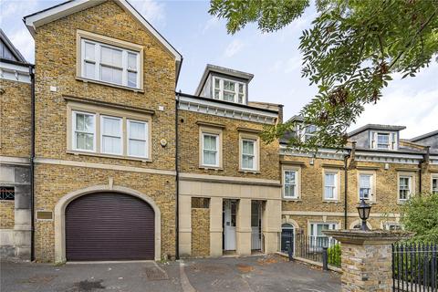 1 bedroom apartment for sale, Kingswood Court, Richmond