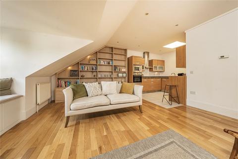 1 bedroom apartment for sale, Kingswood Court, Richmond