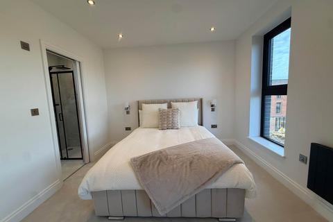 4 bedroom townhouse for sale, Aycliffe Road, Borehamwood