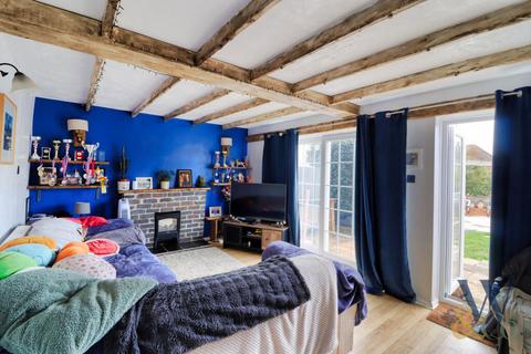 3 bedroom semi-detached house for sale, Langham Road, Raunds, Wellingborough, Northamptonshire, NN9 6LB