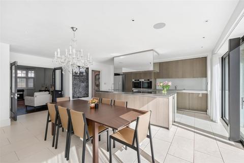 6 bedroom detached house for sale, Hunter Road, West Wimbledon. SW20