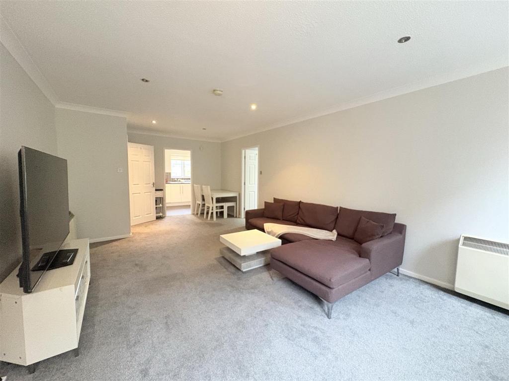 Apartment in Newcastle upon Tyne, St. Peter's - View 2