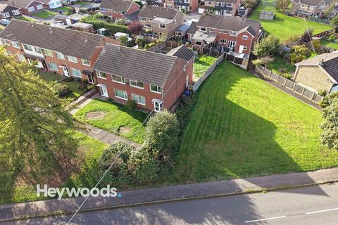 4 bedroom semi-detached house to rent, Greenmeadows Road, Madeley, CW3