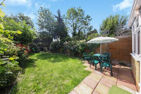 6 bedroom semi-detached house for sale, Friern Road, East Dulwich, London, SE22