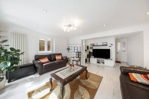 6 bedroom semi-detached house for sale, Friern Road, East Dulwich, London, SE22