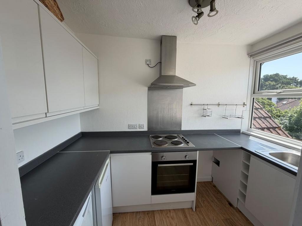 Apartment in Bournemouth - View 2