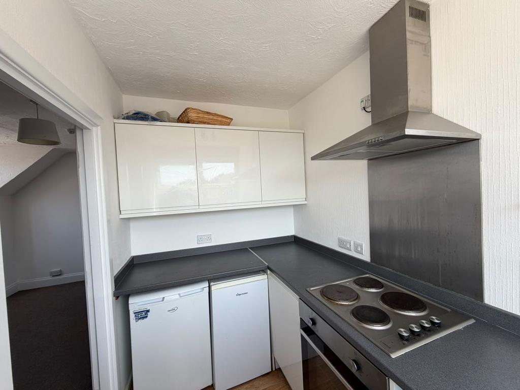 Apartment in Bournemouth - View 3