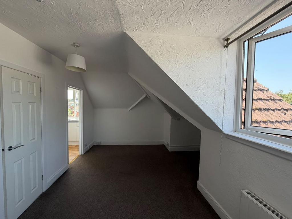 Apartment in Bournemouth - More