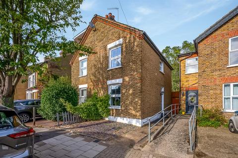 2 bedroom semi-detached house for sale, Aylesbury Road, Bromley South, BR2