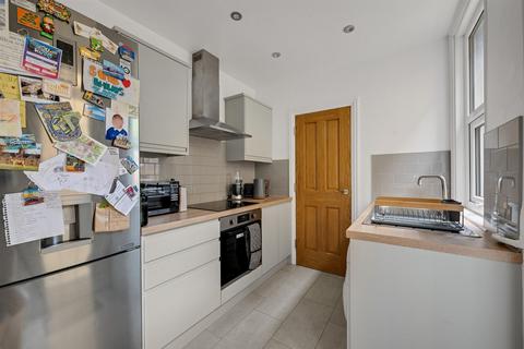 2 bedroom semi-detached house for sale, Aylesbury Road, Bromley South, BR2