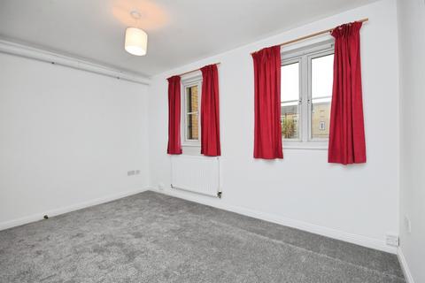1 bedroom apartment for sale, Kidman Close, Gidea Park, Romford