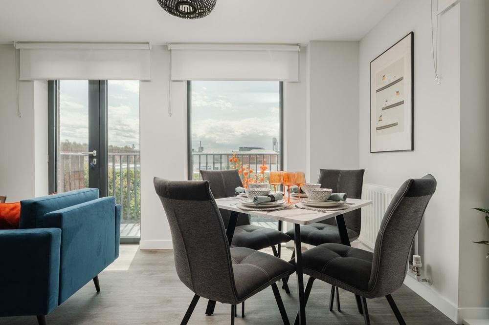 Apartment in Liverpool, Merseyside - View 4
