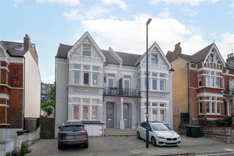 2 bedroom apartment for sale, Knollys Road, London SW16