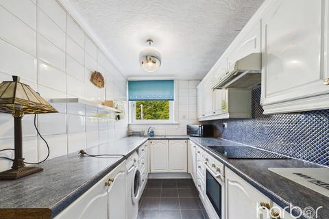 2 bedroom flat for sale, Mossvale Square, Craigend, Glasgow, G33 5PQ