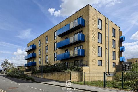 2 bedroom flat for sale, Stephen Tuckwell House, Crossness Road, Barking, IG11 0TF