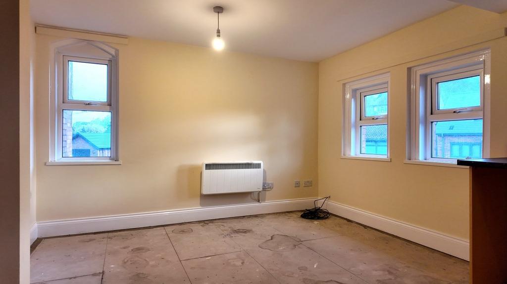 Apartment in Bodenham Road - View 3