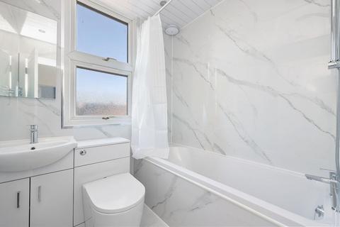 5 bedroom end of terrace house for sale, Coventry Road, Ilford, IG1