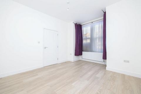 5 bedroom end of terrace house for sale, Coventry Road, Ilford, IG1