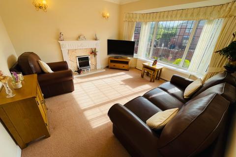 2 bedroom detached bungalow for sale, Aldham Crescent, Wombwell, Barnsley, S73 8ES