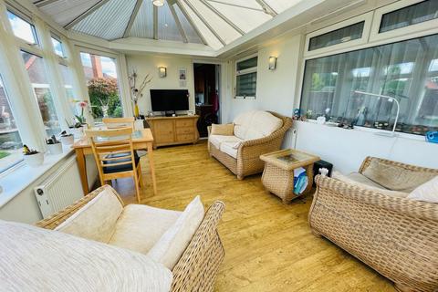2 bedroom detached bungalow for sale, Aldham Crescent, Wombwell, Barnsley, S73 8ES