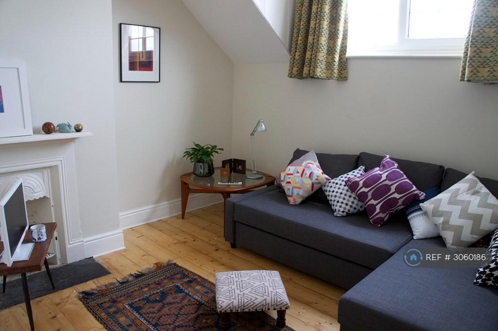 Apartment in Bristol - More