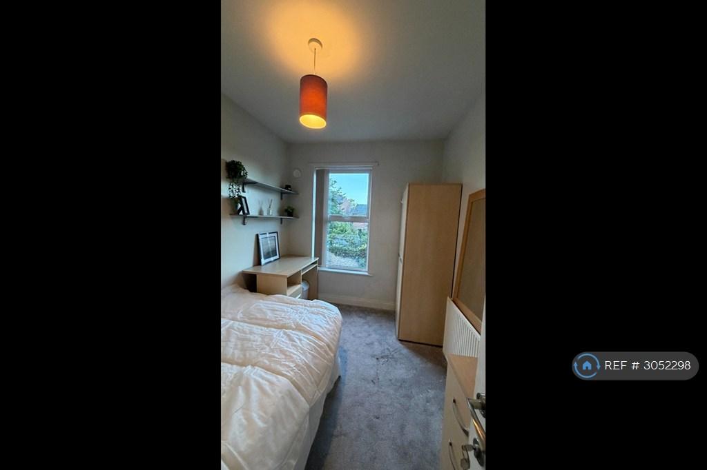 House in Sheffield - View 4