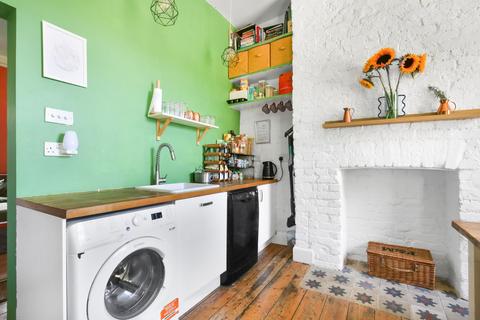 1 bedroom terraced house for sale, Cadogan Terrace, London, E9