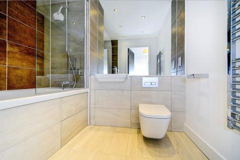 2 bedroom flat to rent, The Boardwalk, Brighton Marina, BN2