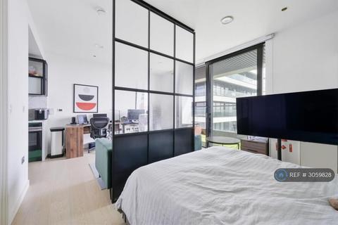 Studio to rent, Hobart Building, London, E14