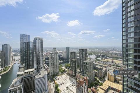 Studio to rent, Hobart Building, London, E14