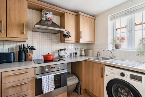 3 bedroom semi-detached house for sale, Endeavour Road, Swindon, SN3