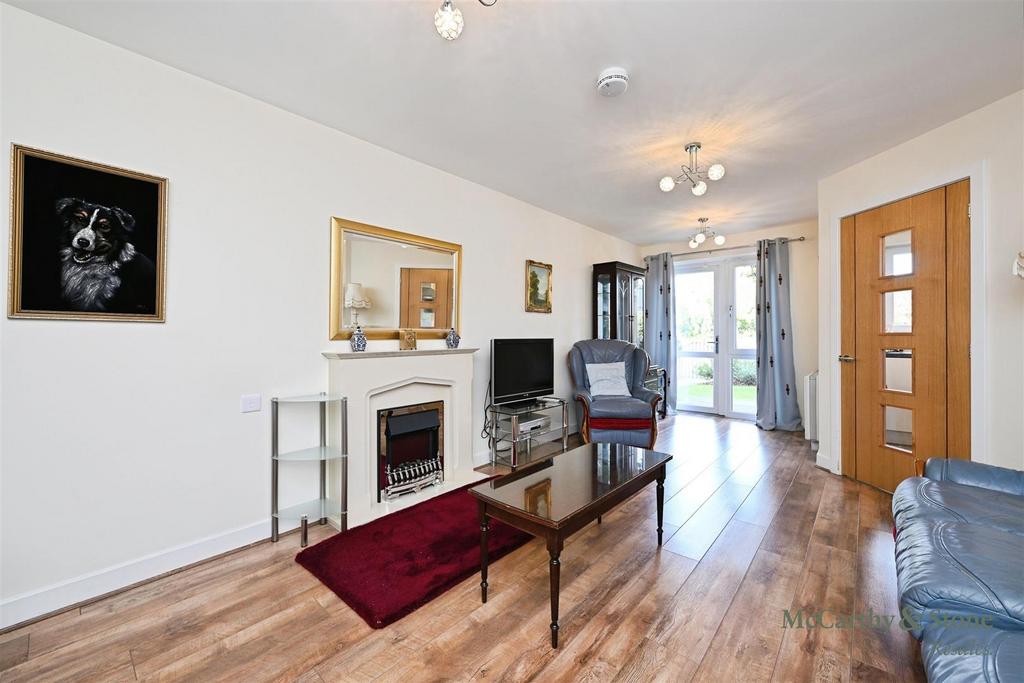 Apartment in Edinburgh - View 2