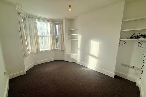 3 bedroom house to rent, High Street, Chester, CH4