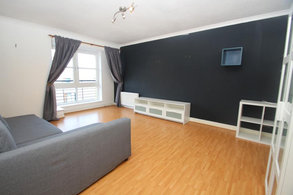 Apartment in Glasgow - View 2