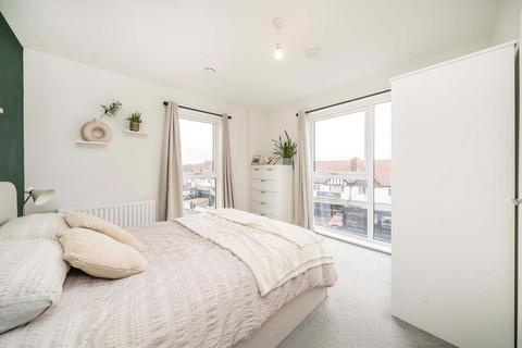 undefined, St John's Road, Kingston Upon Thames KT3