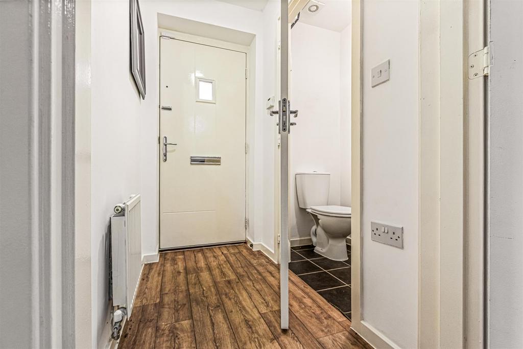 House in Leicester - View 5