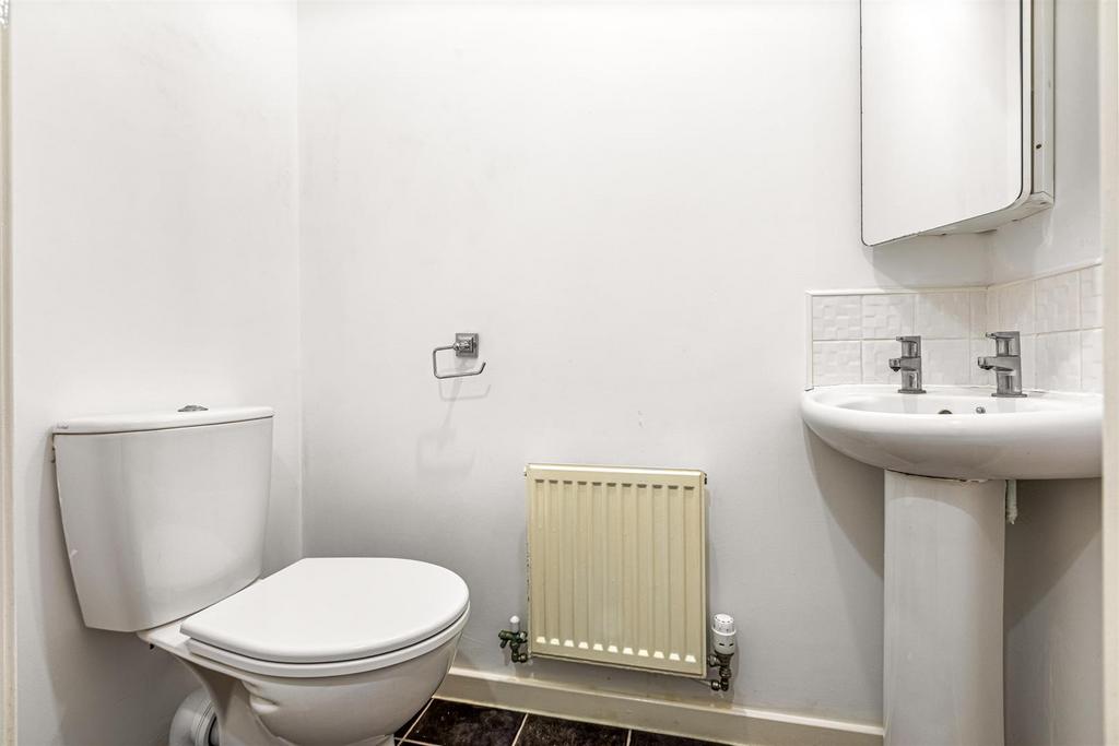 House in Leicester - More