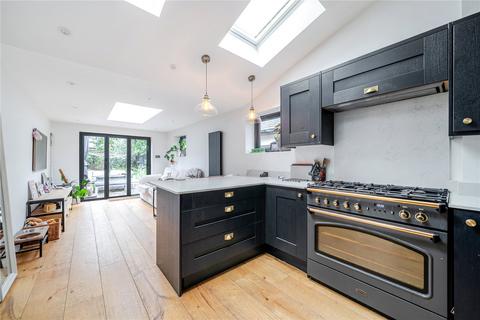 undefined, Russell Road, Walton-On-Thames, KT12