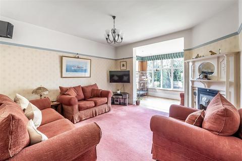 5 bedroom semi-detached house for sale, Holland Avenue, Cheam, SM2