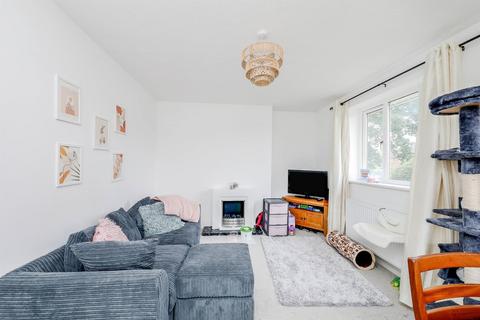 2 bedroom flat to rent, Peckover Road, NORWICH